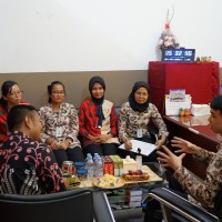 Study Banding Dari Pengurus Yayasan Prajnamitra Cab. Selatpanjang Dan GTK Sekolah Kasih Maitreya Selatpanjang